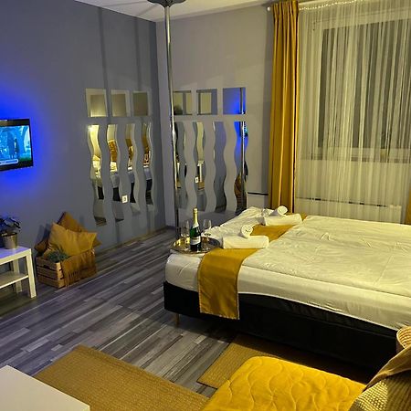 7 Days Apartment Makó Dış mekan fotoğraf