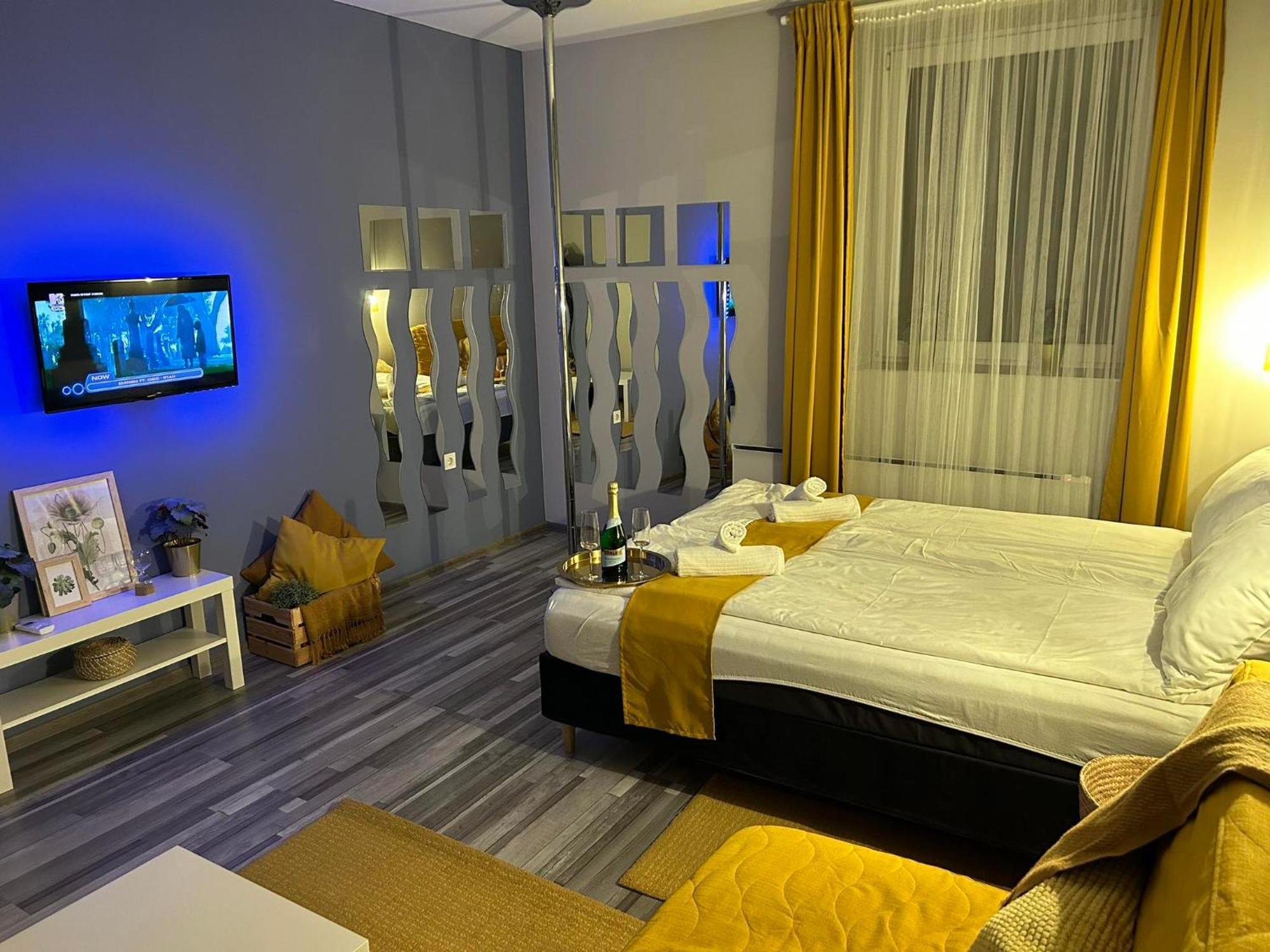 7 Days Apartment Makó Dış mekan fotoğraf